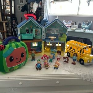 Colorful Playhouse and School Bus Toy Set